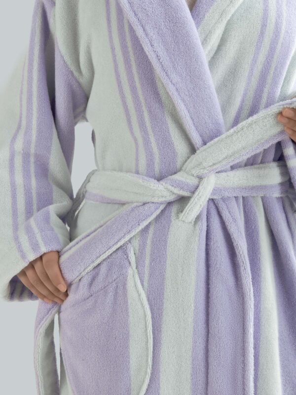 samifyhome-adult-shawl-collar-cotton-bathrobe-taro-purple4 Luxury 100% cotton adult bathrobe featuring a soft shawl collar design in elegant taro purple3