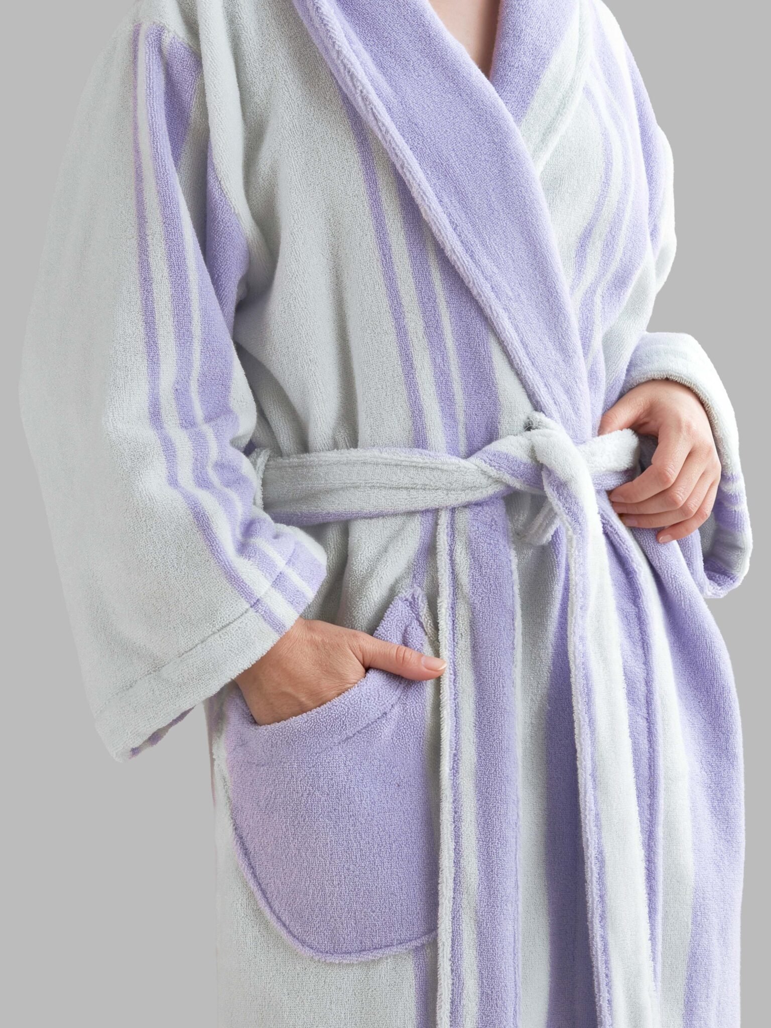Luxury 100% cotton adult bathrobe featuring a soft shawl collar design in elegant taro purple2